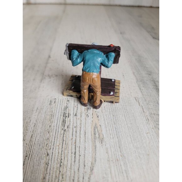 Lemax in the stocks Guillotine spooky town Halloween - Picture 4 of 6